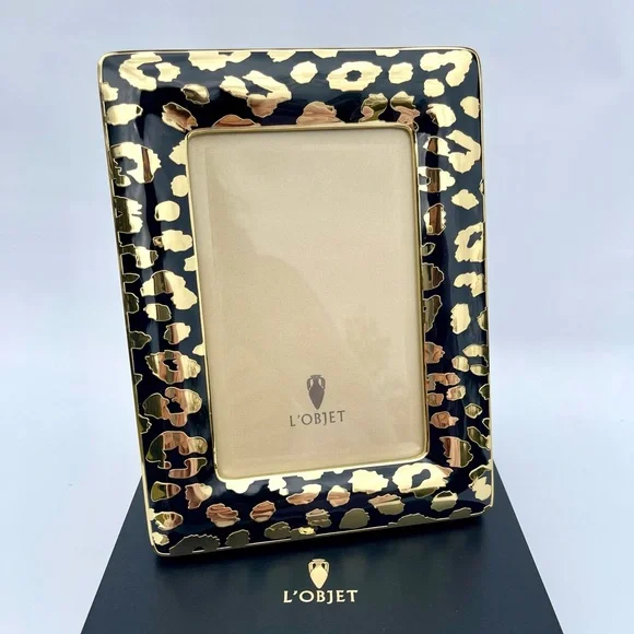 L'Objet 24K Gold 4x6 Leopard Print Picture Frame - Picture 1 of 5